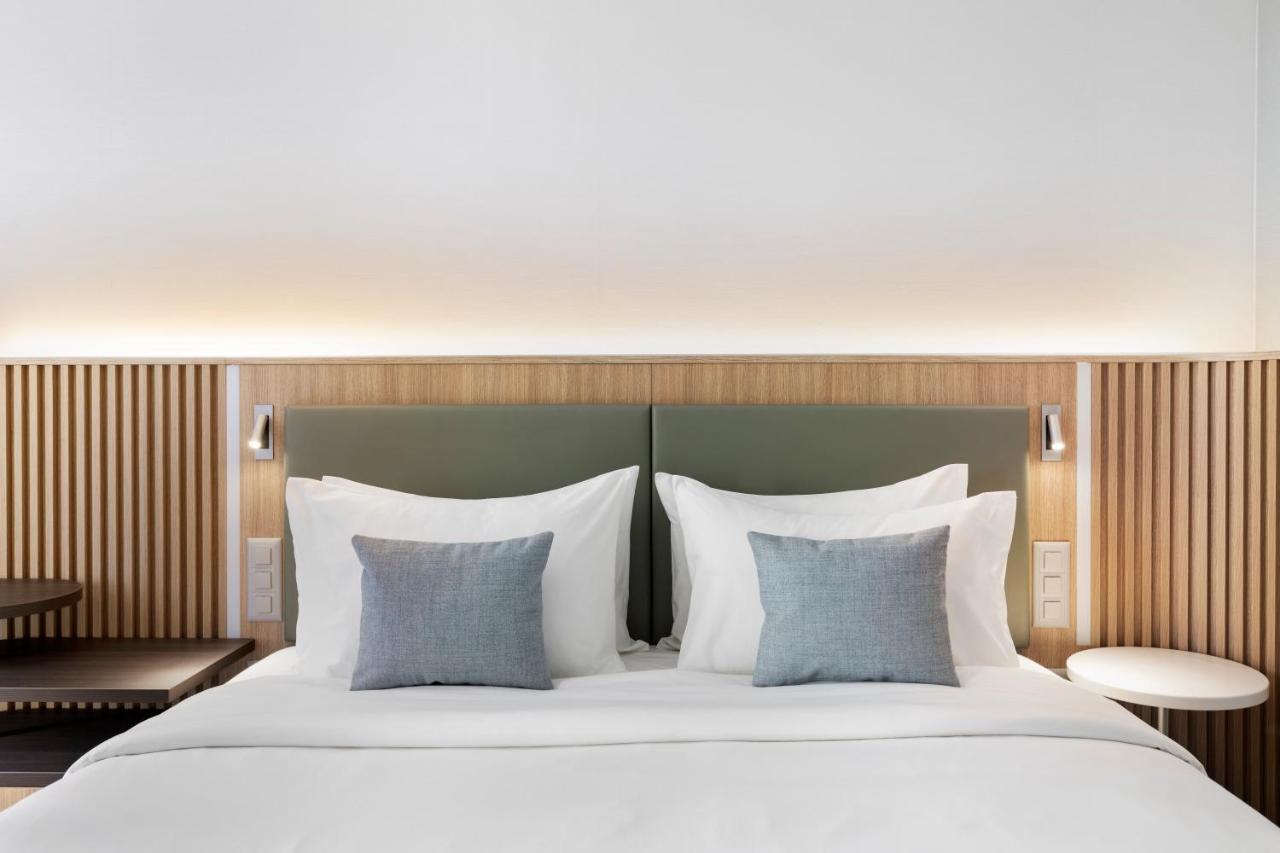 Courtyard By Marriott Biel Bienne Hotel Buitenkant foto