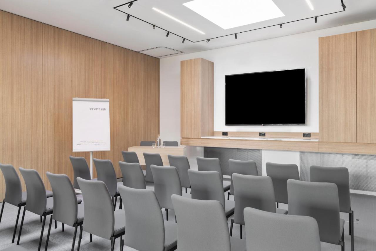 Courtyard By Marriott Biel Bienne Hotel Buitenkant foto